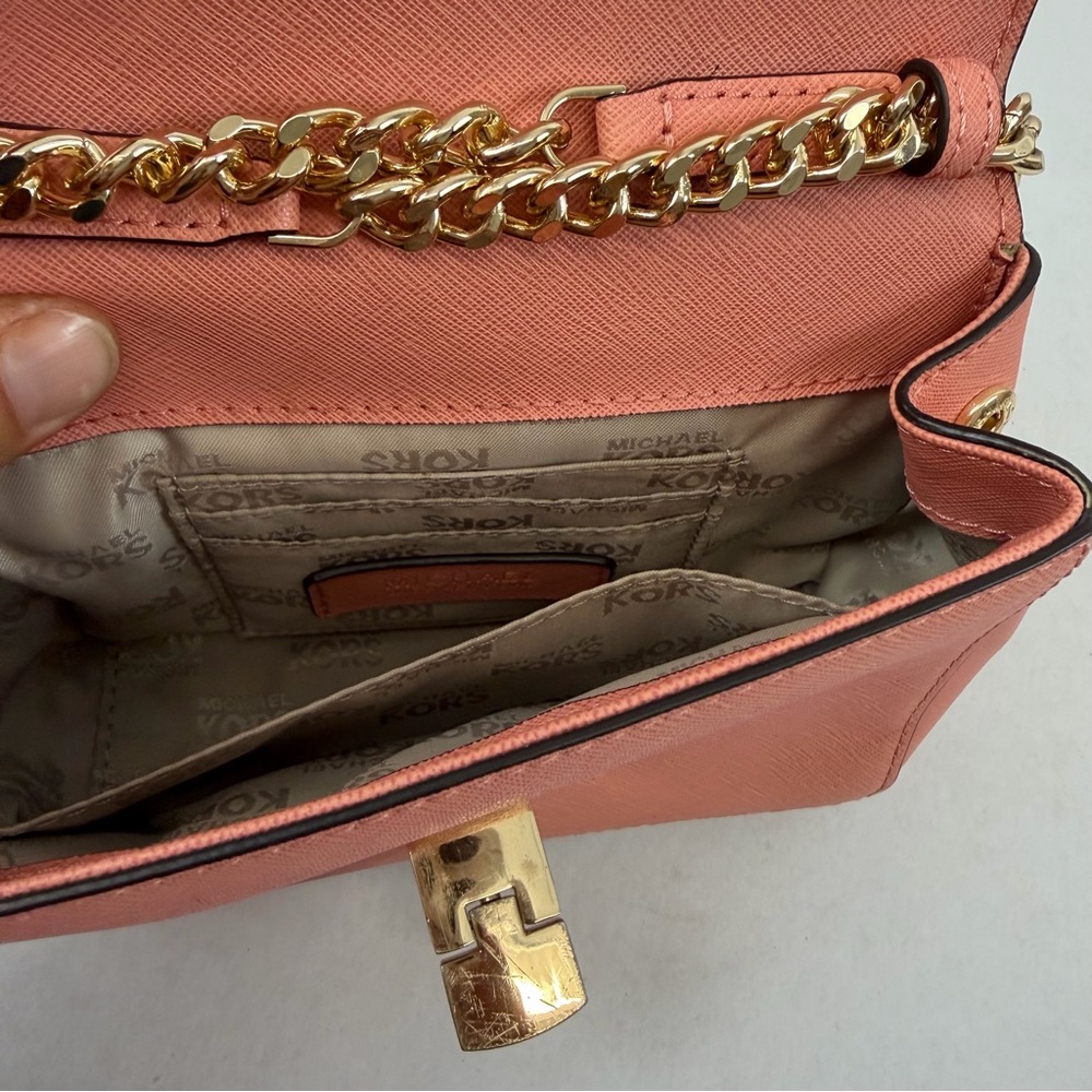 Michael Kors Mercer Extra Small Pebbled Leather Crossbody Bag Pink Gold Chain - Picture 8 of 10